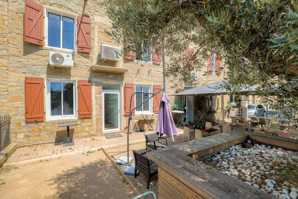 Le Francfort - Les Appartements De L'Olivier Loyettes Екстериор снимка